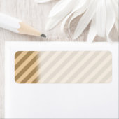 Braune Streifen. (Insitu)