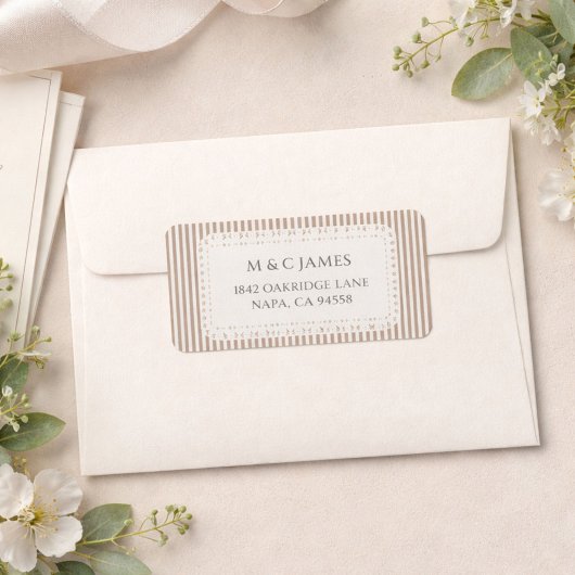 Braune Streifen-Spitzen-Doily-Hochzeit-Rücksendead Adressaufkleber