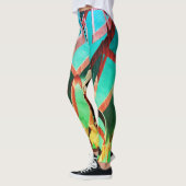 Braune Streifen über grün oder aquamarine Leggings (Links)