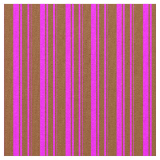 Braune Streifen und Fuchsia Stoff (Nahaufnahme)