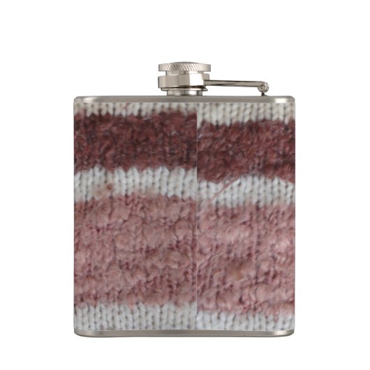 braune Stripteppiche Vintages Design Flachmann (Rückseite)