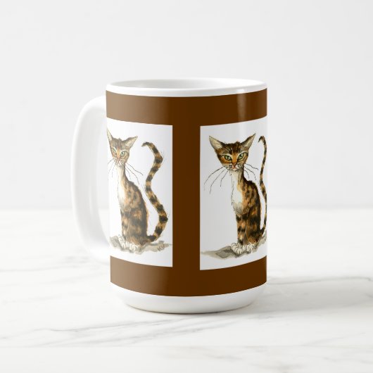 Braune Tabbattacke auf hoher Tasse (Vorderseite Links)