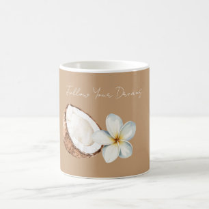 Braune tropische Kokosnuss-Plumeria-Blüte Kaffeetasse
