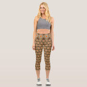 Braune und orangefarbene Spottenflächen, Capri Leggings (Vorderseite)