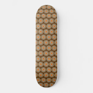 Braune und orangefarbene Spottenflächen, Skateboard