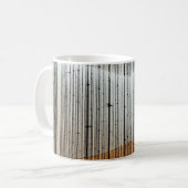 Braune und schwarze Abbildung Kaffeetasse (Vorderseite Links)