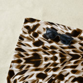 Braune Verdrehungen in Bewegung, dunkel und weiß Strandtuch (Beispiel)