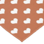 Braune weiße Liebe Herzdesign Tischdecke (Schrägansicht)