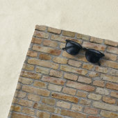 Braune Ziegelmauer - Neuartiges Design Strandtuch (Beispiel)