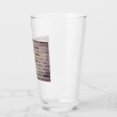 Braune Ziegelwand Glas (Links)