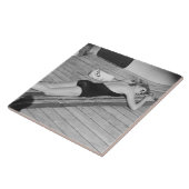 Bräunende Frau Sun Fliese (Seite)