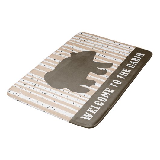 Brauner Bär Birch Bäume Rustikale Lodge Hütte Badematte (Schrägansicht)