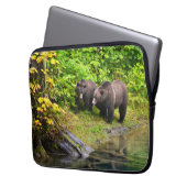 Brauner Bär & Cub | Hyder, Alaska Laptopschutzhülle (Vorderseite Links)