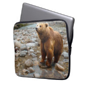 Brauner Bär in Stream Laptopschutzhülle (Vorderseite Links)