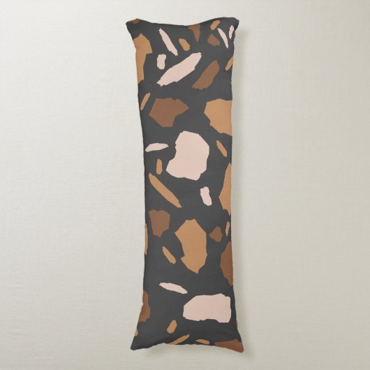 Brauner, Beige, Tan und grauer Terrazzo-Marmor Seitenschläferkissen (Vorderseite Vertikal)