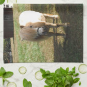 Brauner Blond, zwei Miniaturpferde, "Kleiner Pony" Geschirrtuch (Gefaltet)
