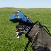 Brauner Dachshund läuft Blaues Design Golf Headcover (In SItu)