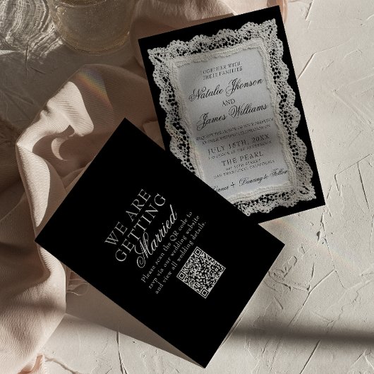 Brauner Hochzeit QR-Code mit Spitzenmuster im Old- Einladung