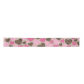 Brauner Leopard und rosa Herzen Satinband (Vorderseite)