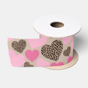 Brauner Leopard und rosa Herzen Satinband