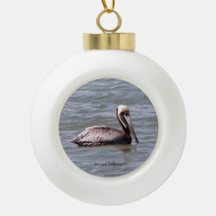 Brauner Pelikanball oder Schneeflockenschmuck Keramik Kugel-Ornament