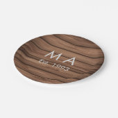 Brauner rustikaler Boho Anbringen des Namensbuchst Pappteller (Schrägansicht)