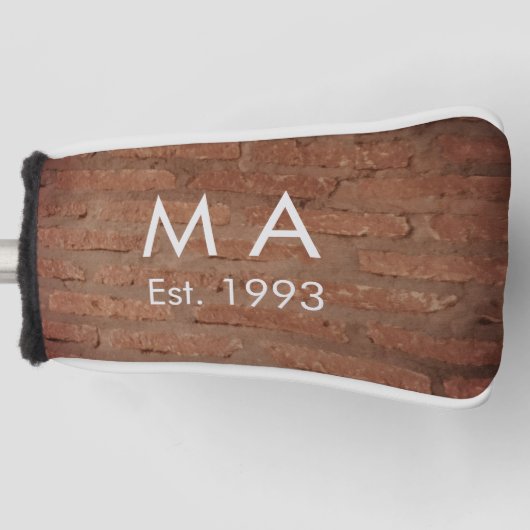 Brauner rustikaler Stein mit dem Namen Datum des J Golf Headcover (Vorderseite)
