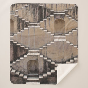 Brauner Tempelentwurf Sherpadecke