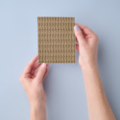 Brauner Teppich mit detailliertem Motivmuster mit Flyer (Gruppe)