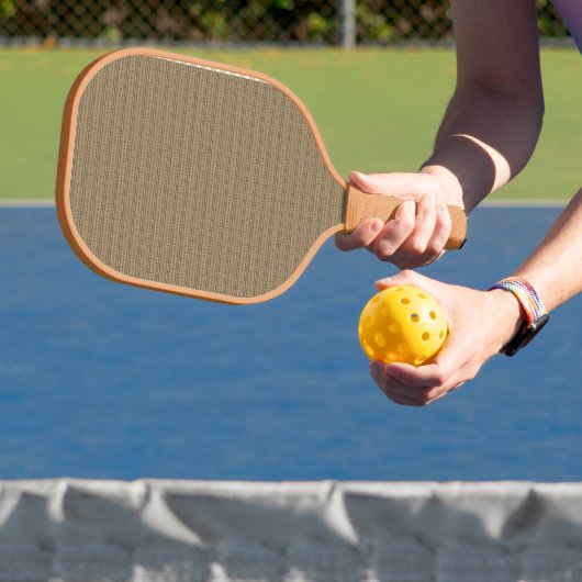 brauner und beigefarbener Hintergrund Pickleball Schläger (InSitu)