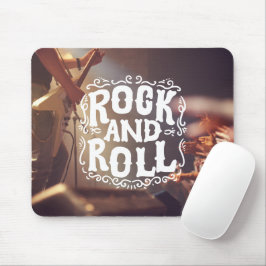 Brauner und weißer moderner Rock und Roll Mousepad