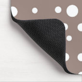 Brauner und weißer Polka-Dot Mousepad (Ecke)