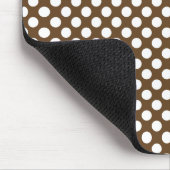 Brauner und weißer Polka-Dot Mousepad (Ecke)