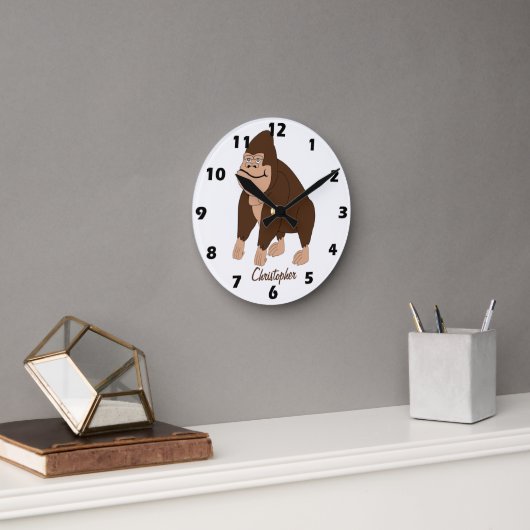 Braunes Gorilla-Design personalisiert Runde Wanduhr (Büro)