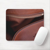 Braunes Imitat Leder mit Zipper und Initialen Mousepad (Mit Mouse)