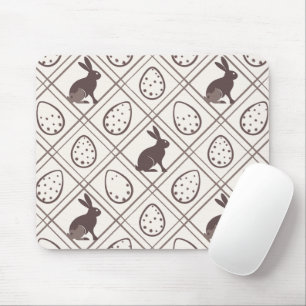 Braunes Karo-Ostern Mousepad