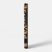 Braunes Leopardenmuster-Monogramm iPhone Hülle (Linke Seite)