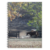 Braunes Pferd durch den Zaun Notizblock (Vorderseite)