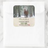 Braunes Pferd im Winter Forest Foto Candle Quadratischer Aufkleber (Tasche)