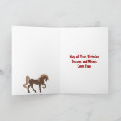 Braunes Pferd und Pferdeschuh auf Stallholz Geburt Karte (Innenseite)