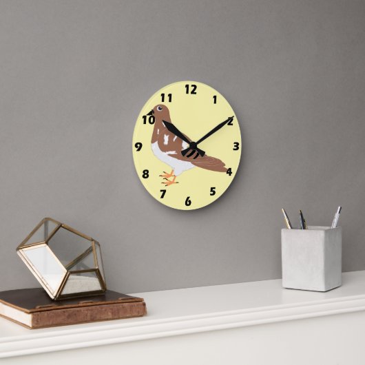 Braunes Taubendesign Runde Wanduhr (Büro)
