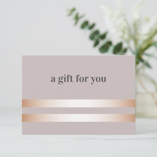 Braungrau | Rose Gold Elegante Geschenkkarte (Stehend Vorderseite)