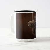 Braunhaarhund Zweifarbige Tasse (Vorderseite Links)