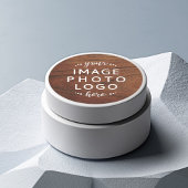 Braunholz prägen Ihr Logo für den Bildtext hier Runder Aufkleber