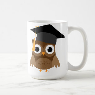 Braunschale mit Abschluss-Graduierungskappe Tasse