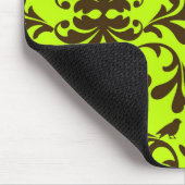 Braunvogel und Kalkfeuchtigkeitsmuster Mousepad (Ecke)