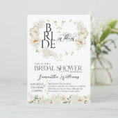 Braut im Brautparty Blütenblütenherz Einladung (Stehend Vorderseite)