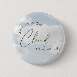 Braut ist auf Cloud Nine Brautparty Button