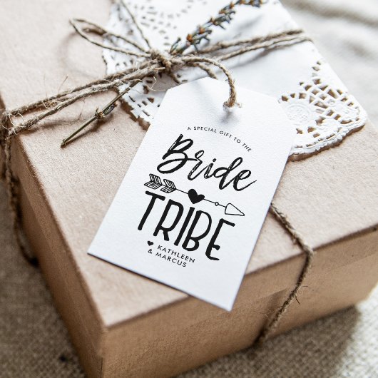 Braut Tribe | Benutzerdefinierter Name Hochzeit Geschenkanhänger