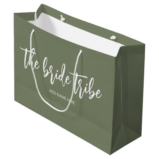 Braut Tribe Oliven Grün Hochzeit  Große Geschenktüte (Vorderseite Schrägansicht)